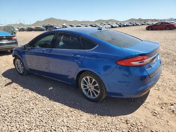 3FA6P0H76HR215715 2017 FORD FUSION - Image 2