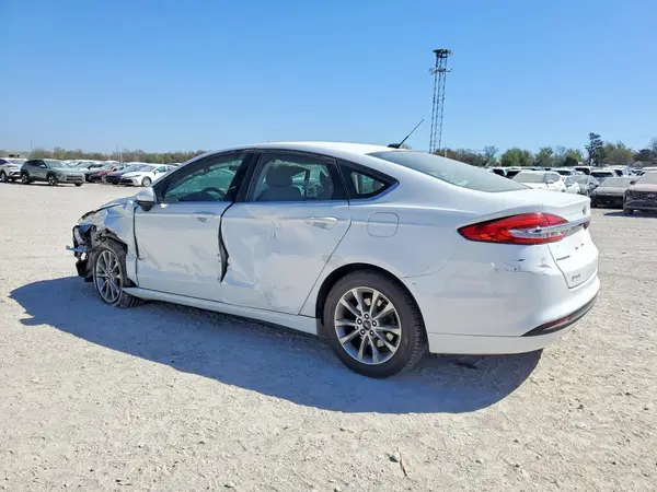 3FA6P0H76HR230683 2017 FORD FUSION - Image 2