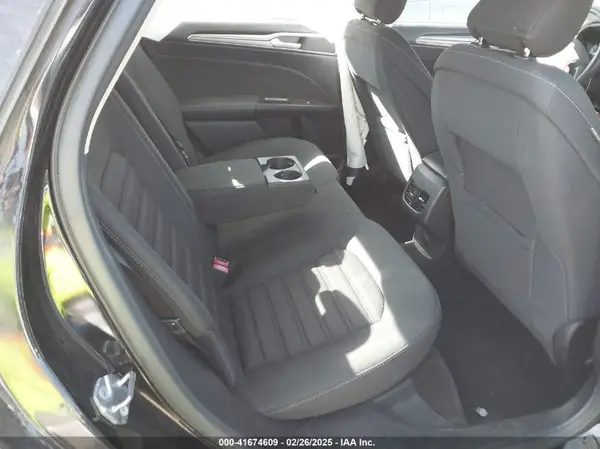 3FA6P0H76HR231543 2017 FORD FUSION - Image 8