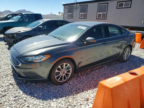 3FA6P0H76HR237603 2017 FORD FUSION - Image 1