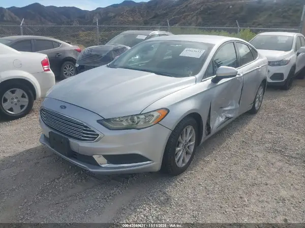 3FA6P0H76HR242476 2017 FORD FUSION - Image 2