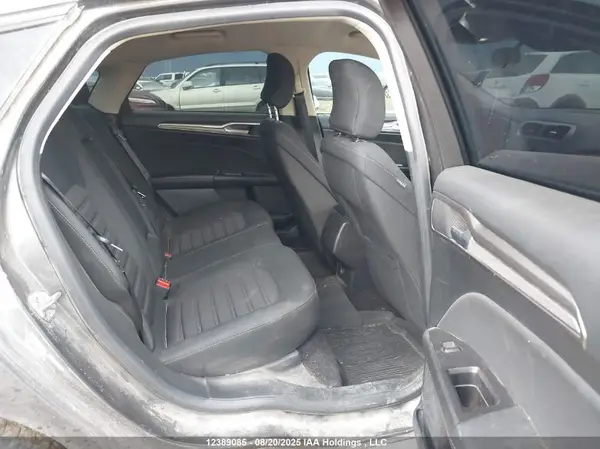 3FA6P0H76HR261318 2017 FORD FUSION - Image 8