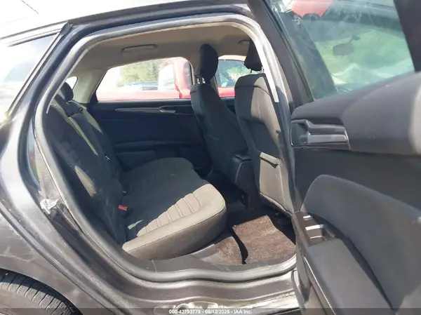3FA6P0H76HR283948 2017 FORD FUSION - Image 8