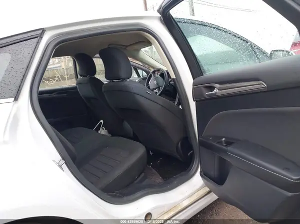 3FA6P0H76HR317080 2017 FORD FUSION - Image 8