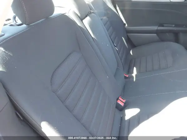 3FA6P0H76HR320190 2017 FORD FUSION - Image 8