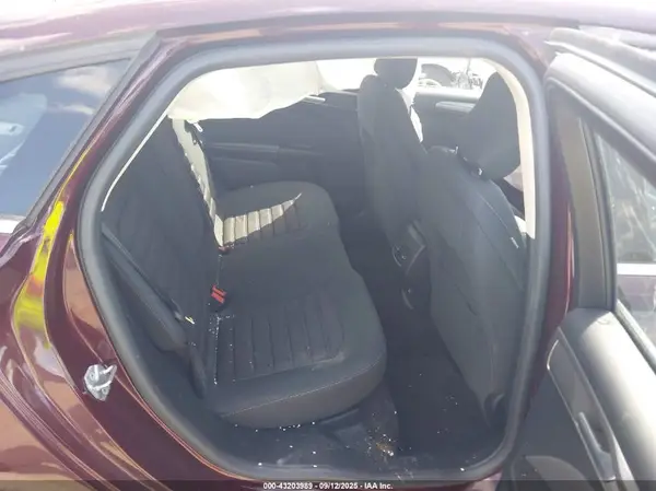 3FA6P0H76HR328337 2017 FORD FUSION - Image 8