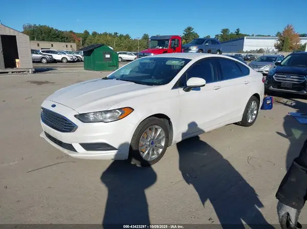3FA6P0H76HR342903 2017 FORD FUSION - Image 2