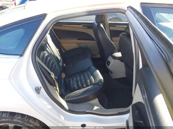 3FA6P0H76HR342903 2017 FORD FUSION - Image 8