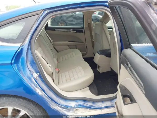 3FA6P0H76HR377229 2017 FORD FUSION - Image 8