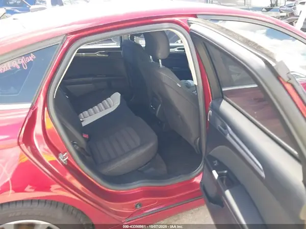 3FA6P0H76HR397304 2017 FORD FUSION - Image 8