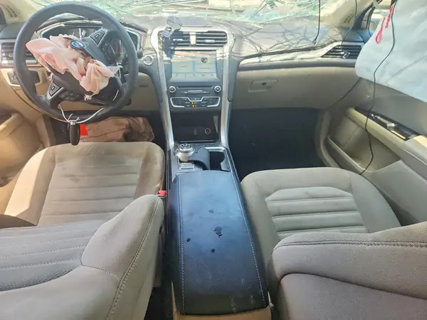 3FA6P0H76HR407880 2017 FORD FUSION - Image 8