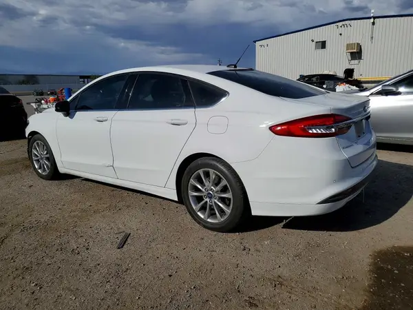 3FA6P0H76HR413954 2017 FORD FUSION - Image 2