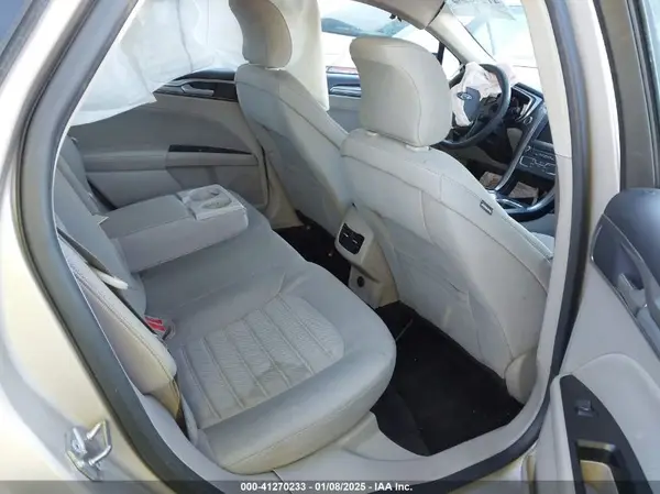 3FA6P0H76HR414585 2017 FORD FUSION - Image 8