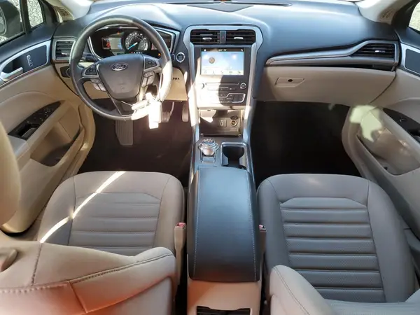 3FA6P0H76HR414764 2017 FORD FUSION - Image 8