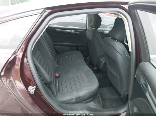 3FA6P0H76HR415316 2017 FORD FUSION - Image 8
