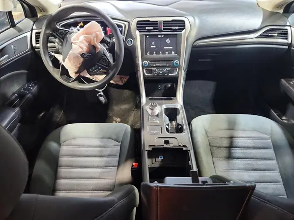3FA6P0H76HR415879 2017 FORD FUSION - Image 8
