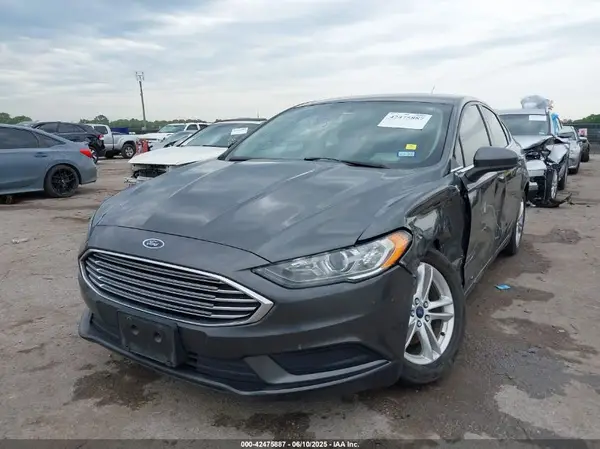 3FA6P0H76JR144800 2018 FORD FUSION - Image 2