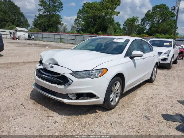 3FA6P0H76JR159572 2018 FORD FUSION - Image 2