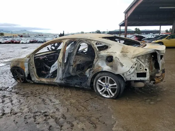3FA6P0H76JR177330 2018 FORD FUSION - Image 2