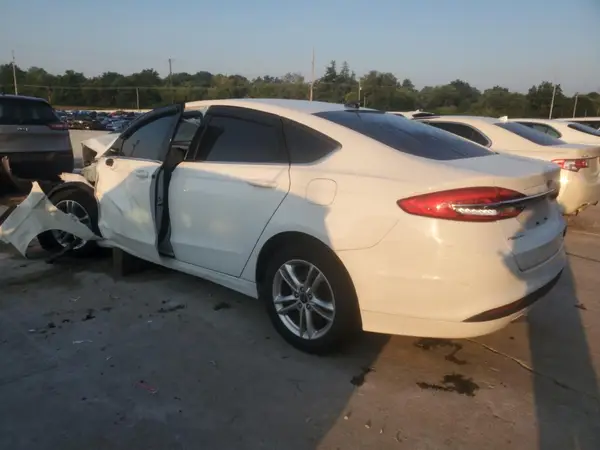 3FA6P0H76JR257937 2018 FORD FUSION - Image 2
