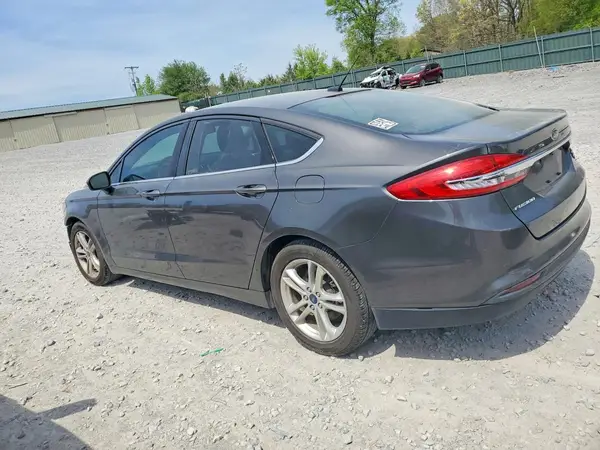 3FA6P0H76JR277931 2018 FORD FUSION - Image 2
