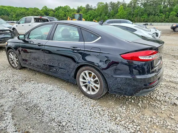 3FA6P0H76KR209940 2019 FORD FUSION - Image 2