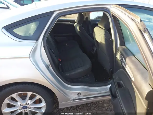 3FA6P0H76KR218802 2019 FORD FUSION - Image 8