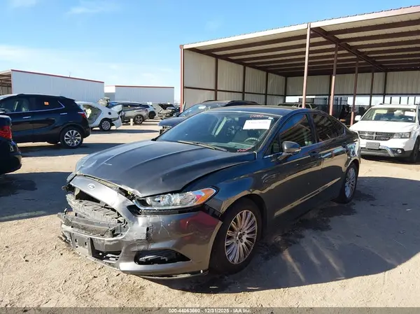 3FA6P0H77GR104766 2016 FORD FUSION - Image 2