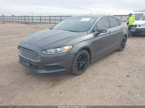 3FA6P0H77GR132678 2016 FORD FUSION - Image 2