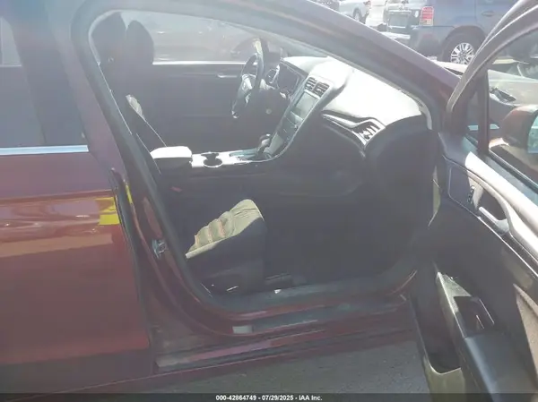 3FA6P0H77GR136035 2016 FORD FUSION - Image 2