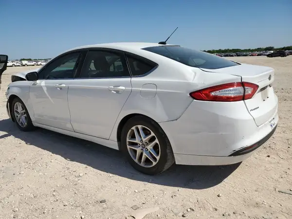 3FA6P0H77GR186191 2016 FORD FUSION - Image 2