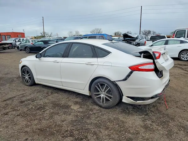 3FA6P0H77GR195070 2016 FORD FUSION - Image 2