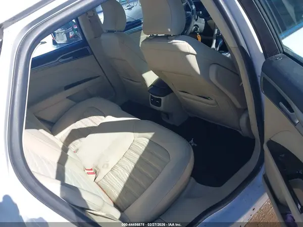 3FA6P0H77GR209193 2016 FORD FUSION - Image 8