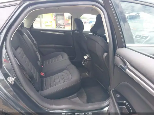 3FA6P0H77GR210005 2016 FORD FUSION - Image 8