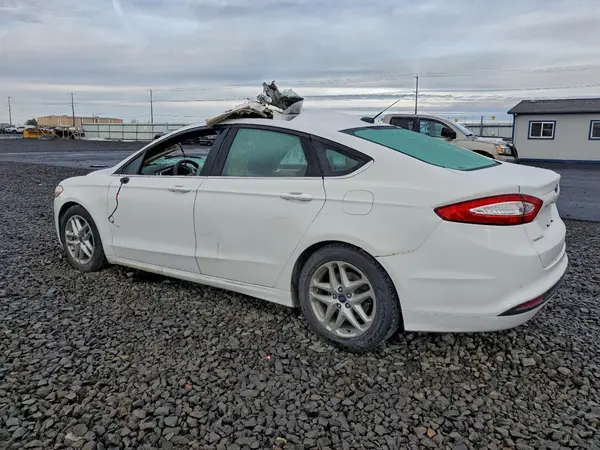 3FA6P0H77GR215947 2016 FORD FUSION - Image 2