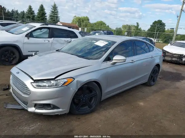 3FA6P0H77GR256420 2016 FORD FUSION - Image 2