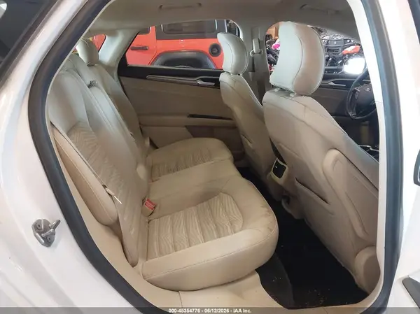 3FA6P0H77GR274772 2016 FORD FUSION - Image 8