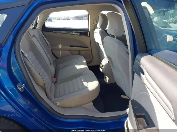 3FA6P0H77HR104879 2017 FORD FUSION - Image 8