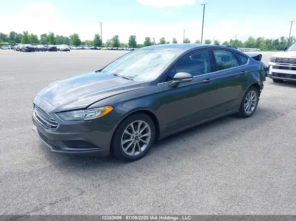 3FA6P0H77HR106082 2017 FORD FUSION - Image 2