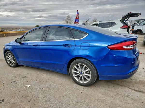 3FA6P0H77HR110049 2017 FORD FUSION - Image 2