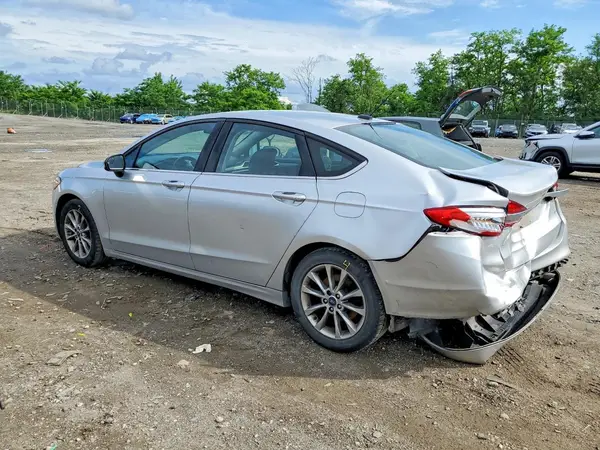 3FA6P0H77HR125635 2017 FORD FUSION - Image 2