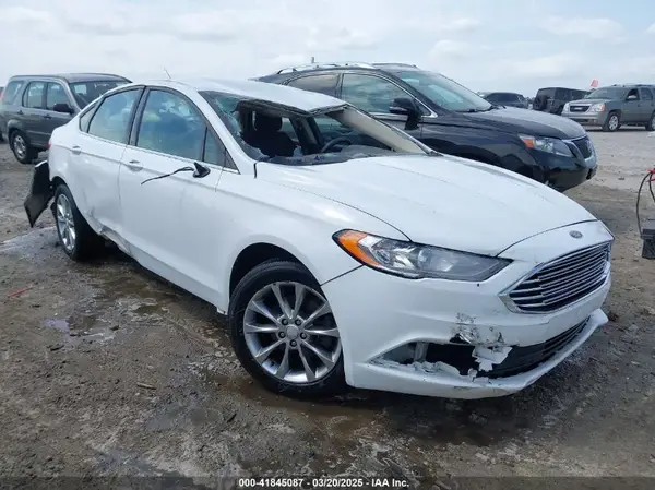 3FA6P0H77HR148445 2017 FORD FUSION - Image 1