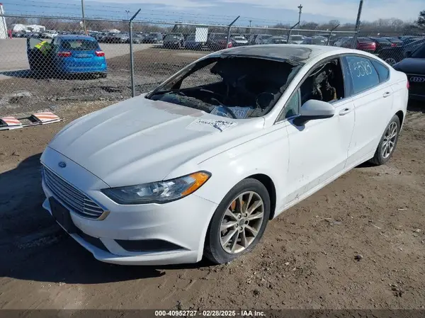 3FA6P0H77HR176259 2017 FORD FUSION - Image 2