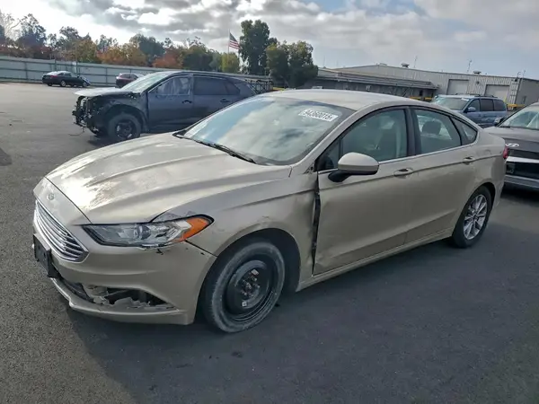 3FA6P0H77HR180036 2017 FORD FUSION - Image 1