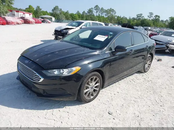 3FA6P0H77HR193207 2017 FORD FUSION - Image 2