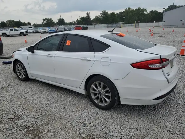 3FA6P0H77HR193532 2017 FORD FUSION - Image 2