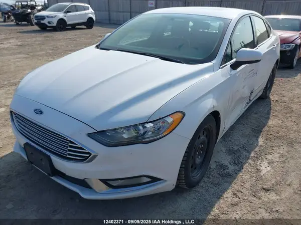 3FA6P0H77HR210216 2017 FORD FUSION - Image 2