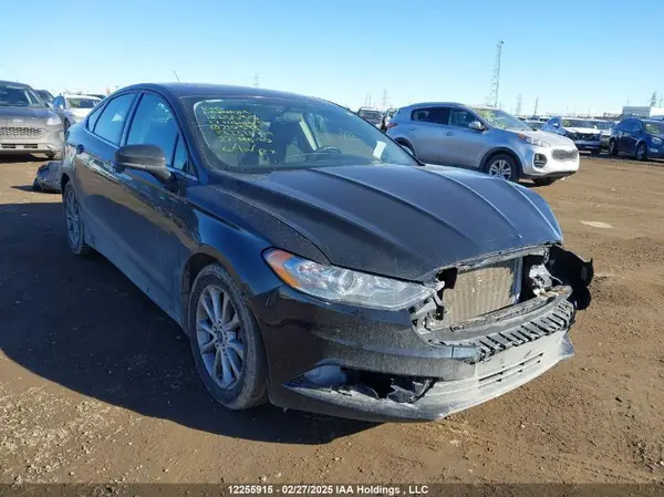 3FA6P0H77HR210393 2017 FORD FUSION - Image 1