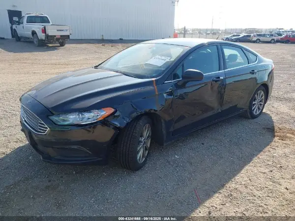 3FA6P0H77HR212788 2017 FORD FUSION - Image 2
