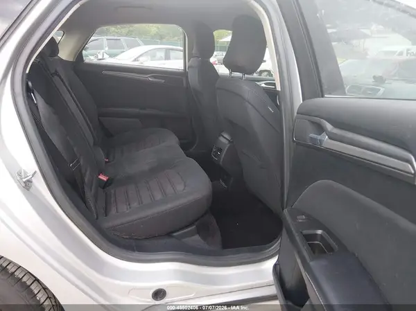 3FA6P0H77HR220034 2017 FORD FUSION - Image 8